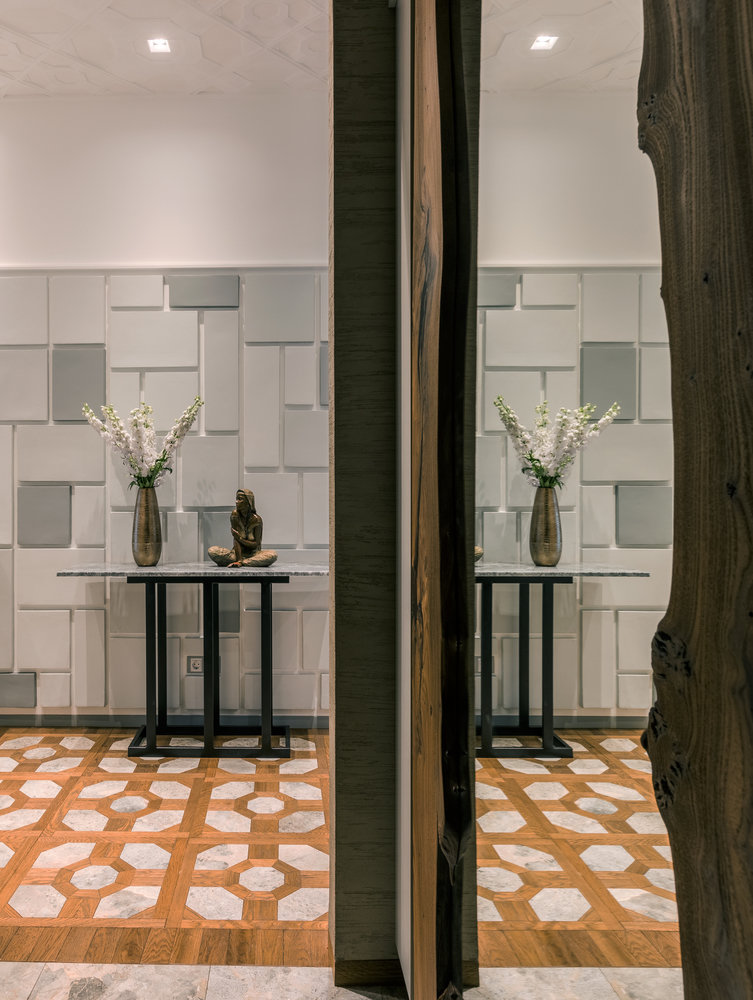 Фотография: Прихожая в стиле Современный, Эклектика, Квартира, Проект недели, Москва, 4 и больше, Более 90 метров, #эксклюзивныепроекты, Кирилл Сахаров – фото на INMYROOM