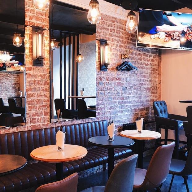 Фото из портфолио Бар, Москва, Басманная – фотографии дизайна интерьеров на INMYROOM