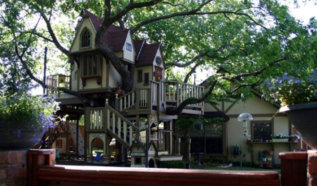 Фотография: в стиле Прованс и Кантри, Современный, Дом, США, Дома и квартиры – фото на INMYROOM Фотография: в стиле Прованс и Кантри, Современный, Дом, США, Дома и квартиры – фото на INMYROOM