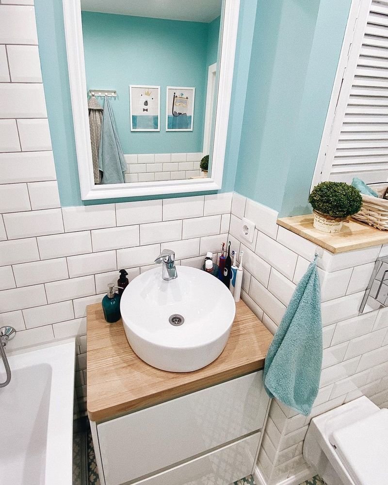 Фотография: Ванная в стиле Скандинавский, Квартира, Проект недели, Сбербанк, домклик, Сбер, СберСтрахование – фото на INMYROOM Фотография: Ванная в стиле Скандинавский, Квартира, Проект недели, Сбербанк, домклик, Сбер, СберСтрахование – фото на INMYROOM