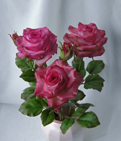 Фото из портфолио Цветы из холодного фарфора – фотографии дизайна интерьеров на INMYROOM