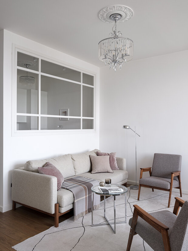 Фотография: Гостиная в стиле Скандинавский, Современный, Минимализм, Квартира, Проект дня, Москва, 3 комнаты, 60-90 метров, Анна Мальцева, скандинавский с элементами минимализма – фото на INMYROOM