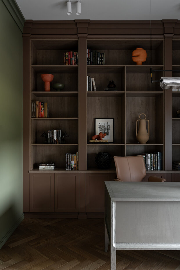 Фотография: Кабинет в стиле Современный, Дом, Проект дня, Дом и дача, Татарстан, Кирпичный дом, 4 и больше, Более 90 метров – фото на INMYROOM
