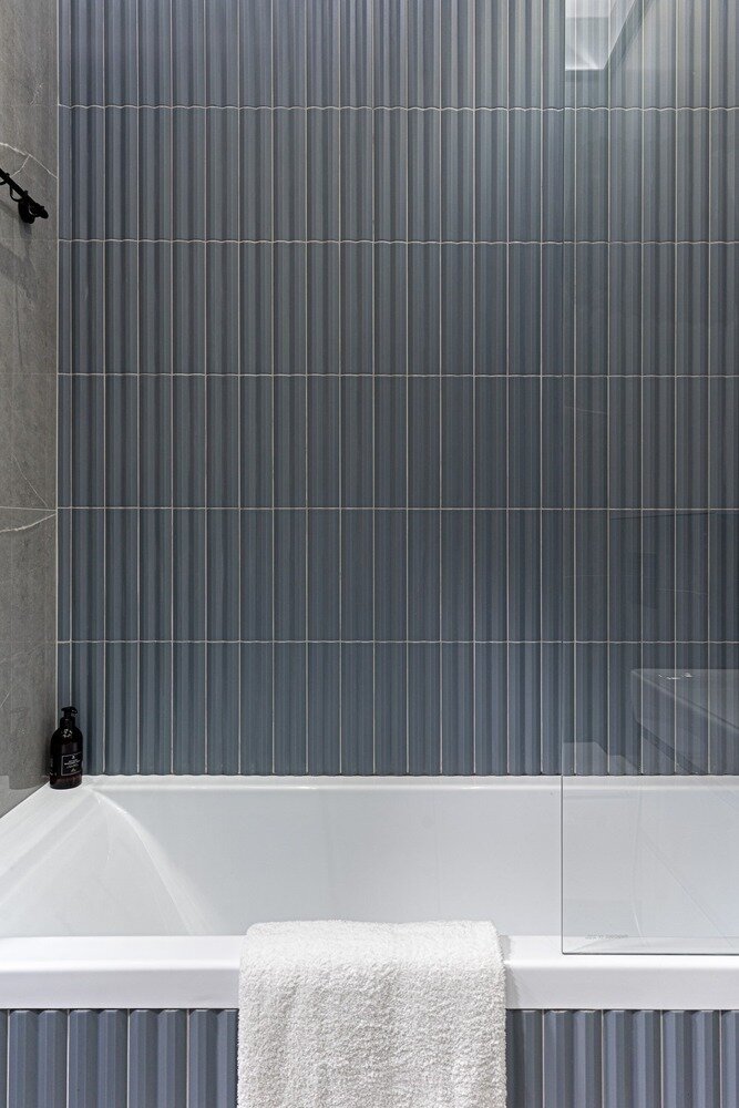 Фотография: Ванная в стиле Современный, Квартира, Проект недели, Казань, 2 комнаты, Альбина Мухаметшина, Albina Muna – фото на INMYROOM Фотография: Ванная в стиле Современный, Квартира, Проект недели, Казань, 2 комнаты, Альбина Мухаметшина, Albina Muna – фото на INMYROOM