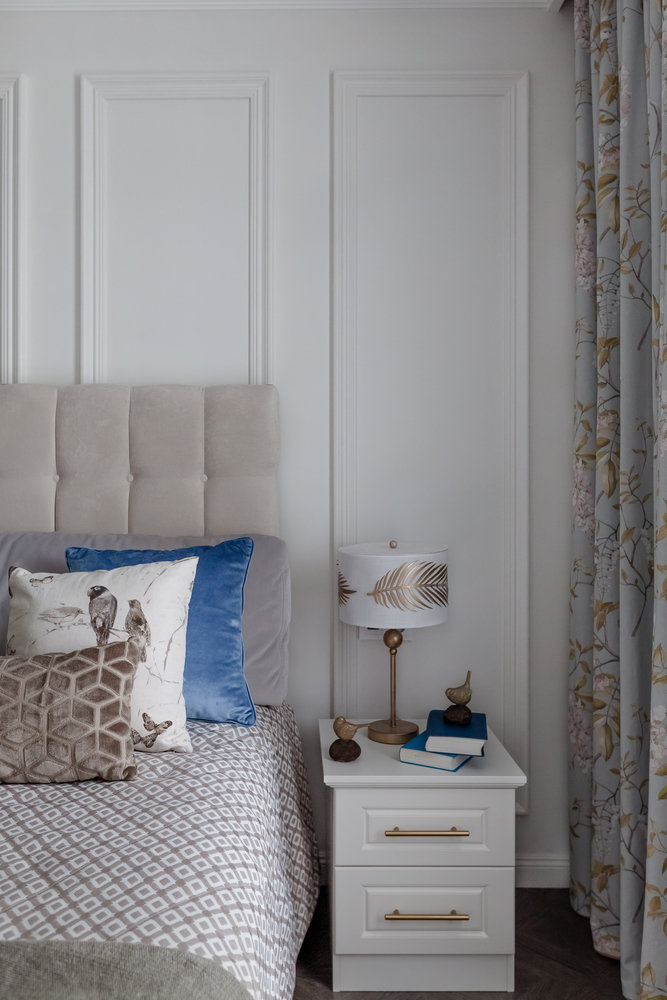 Фотография: Спальня в стиле Классический, Современный, Квартира, Проект дня, Новосибирск, 2 комнаты, 40-60 метров, Александра Протасова – фото на INMYROOM Фотография: Спальня в стиле Классический, Современный, Квартира, Проект дня, Новосибирск, 2 комнаты, 40-60 метров, Александра Протасова – фото на INMYROOM