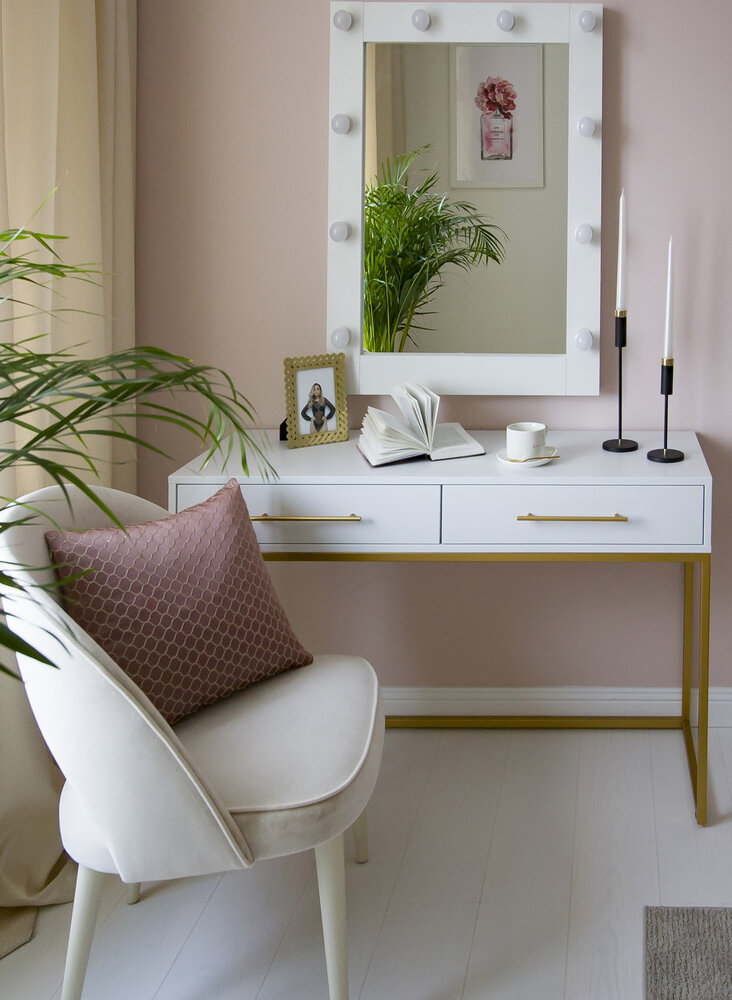 Фотография: Спальня в стиле Современный, Квартира, Проект недели, Москва, 2 комнаты, 40-60 метров, Катерина Кулакова – фото на INMYROOM Фотография: Спальня в стиле Современный, Квартира, Проект недели, Москва, 2 комнаты, 40-60 метров, Катерина Кулакова – фото на INMYROOM