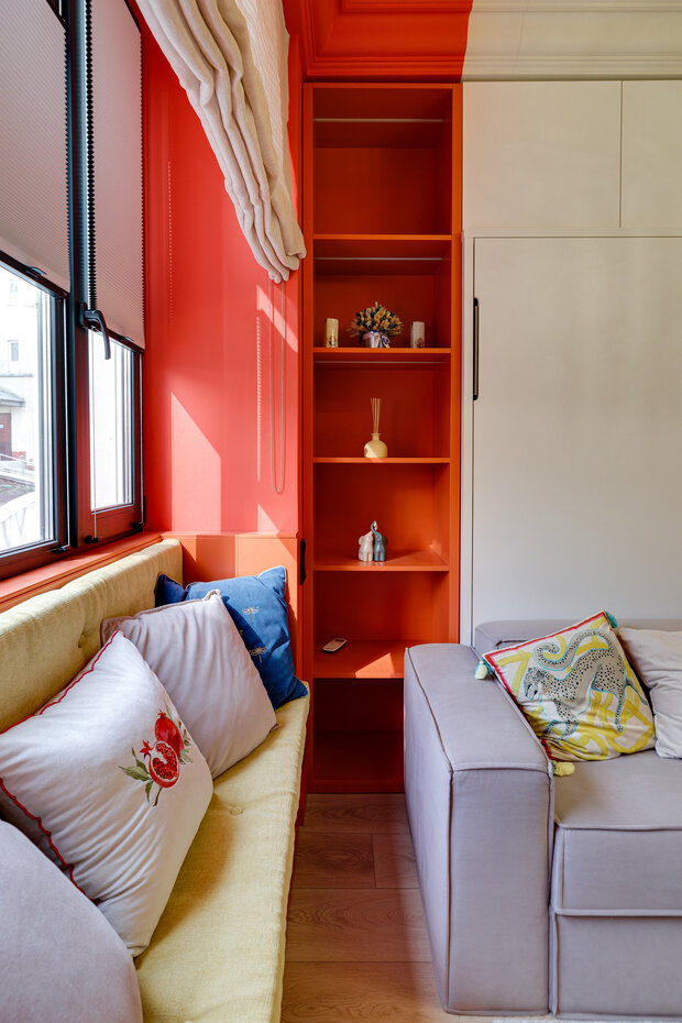 Фотография: Гостиная в стиле Современный, Малогабаритная квартира, Квартира, Студия, Проект дня, Москва, Олег Коган, Кирпичный дом, до 40 метров – фото на INMYROOM