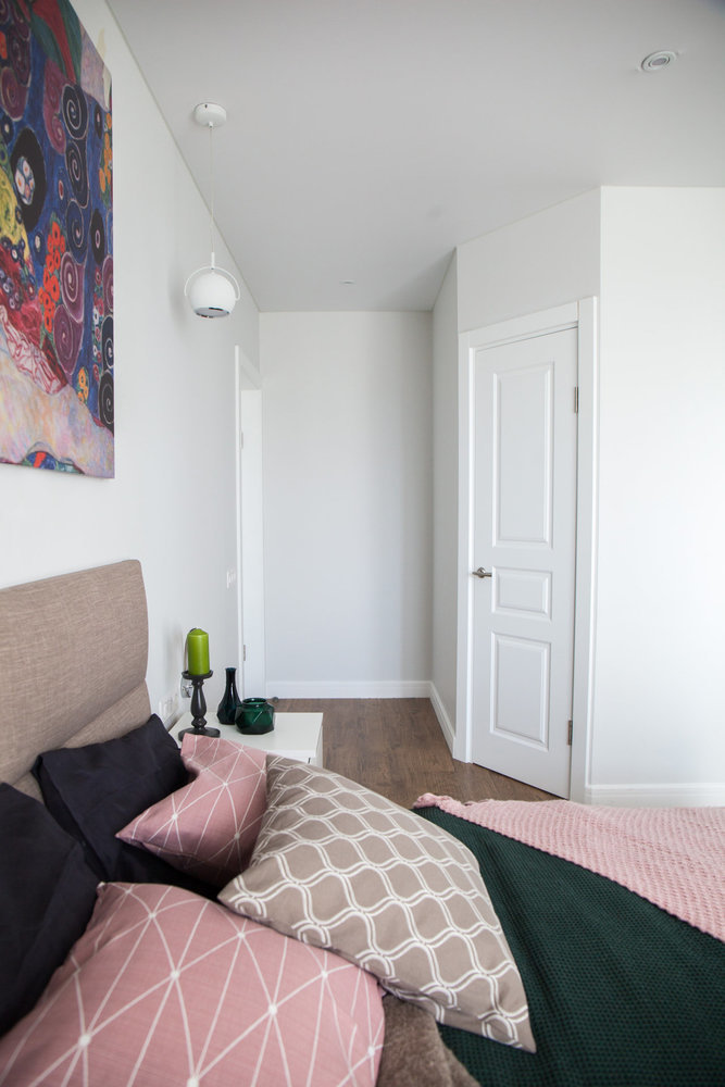 Фотография: Спальня в стиле Скандинавский, Гид, напольное покрытие, ламинат – фото на INMYROOM