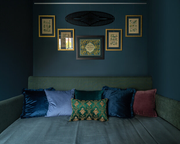 Фотография: Спальня в стиле Прованс и Кантри, Эклектика, Винтажный, рустикальный с элементами современного, Малогабаритная квартира, Квартира, Проект дня, 1 комната, до 40 метров, Соня Кондрашина, Санкт-Петербруг – фото на INMYROOM