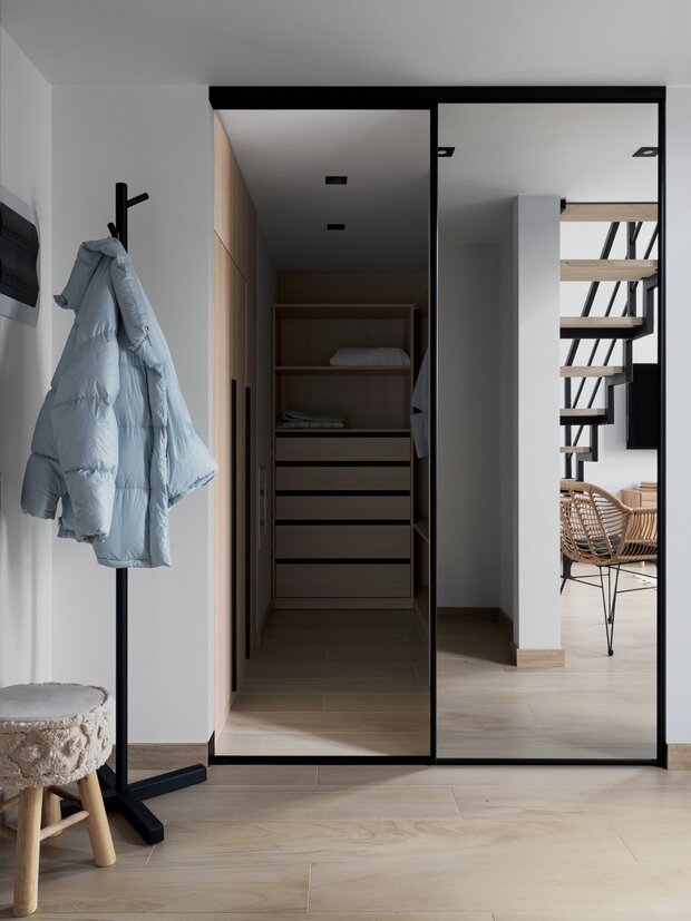 Фотография: Прихожая в стиле Скандинавский, Современный, Малогабаритная квартира, Квартира, Студия, Проект недели, Санкт-Петербург, Монолитный дом, до 40 метров, Look Like Design, Наталия Лукьянчикова – фото на INMYROOM