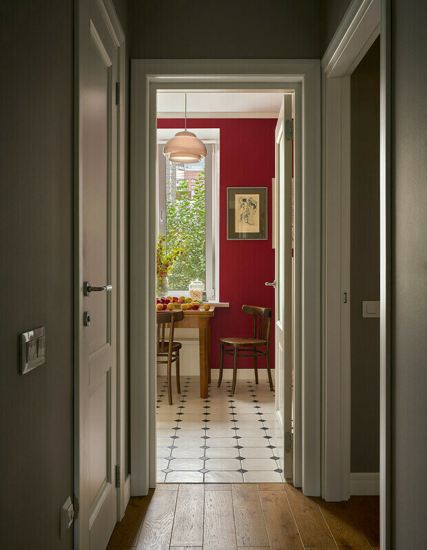 Фотография: Кухня и столовая в стиле Эклектика, Винтажный, Классический, Квартира, Проект дня, Екатеринбург, Сталинка, Кирпичный дом, 3 комнаты, 60-90 метров, Светлана Пахомова – фото на INMYROOM