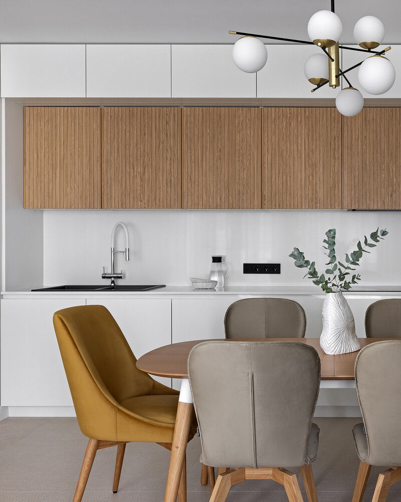 Фотография: Кухня и столовая в стиле Современный, Квартира, Проект недели, Санкт-Петербург, 4 и больше, Более 90 метров, Анастасия Курганова – фото на INMYROOM Фотография: Кухня и столовая в стиле Современный, Квартира, Проект недели, Санкт-Петербург, 4 и больше, Более 90 метров, Анастасия Курганова – фото на INMYROOM