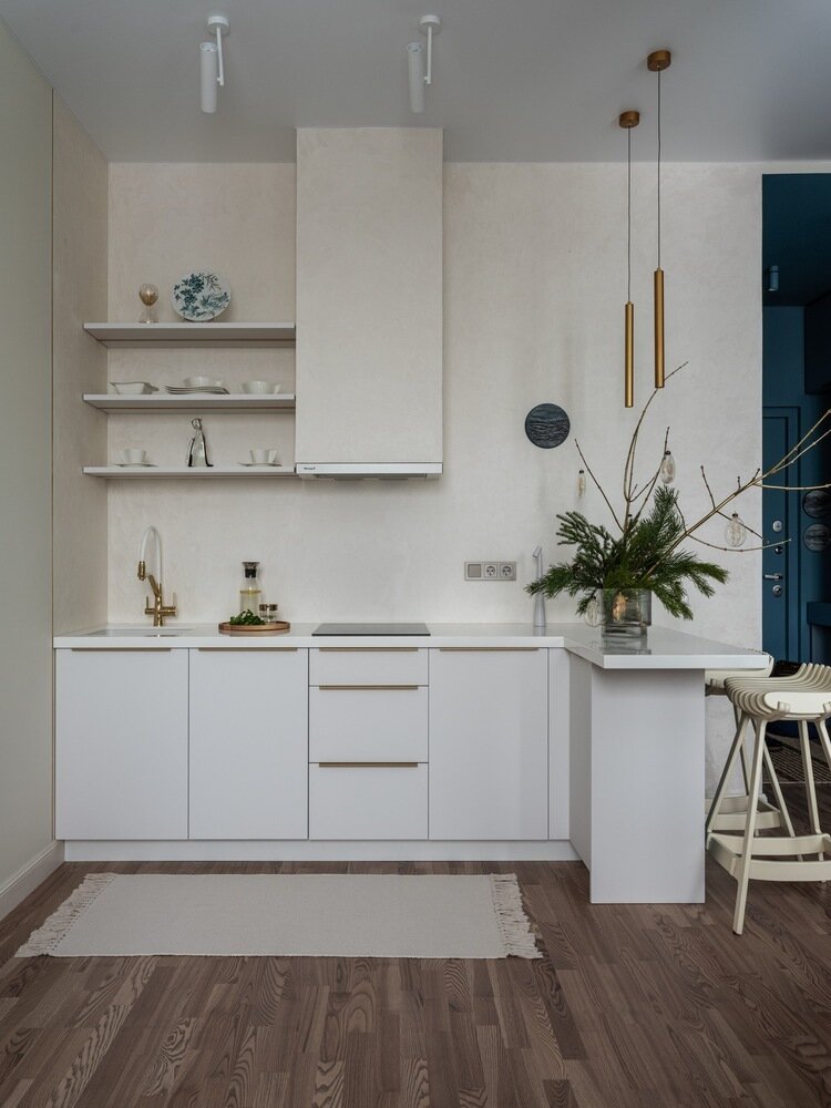 Фотография: Кухня и столовая в стиле Современный, Малогабаритная квартира, Квартира, Студия, Минимализм, Проект дня, Москва, Монолитный дом, до 40 метров, Наталья Калентьева – фото на INMYROOM Фотография: Кухня и столовая в стиле Современный, Малогабаритная квартира, Квартира, Студия, Минимализм, Проект дня, Москва, Монолитный дом, до 40 метров, Наталья Калентьева – фото на INMYROOM