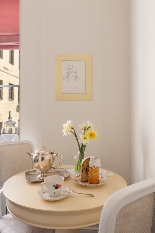 Фотография: Кухня и столовая в стиле Прованс и Кантри, Классический, Квартира, Проект дня, Санкт-Петербург, Кирпичный дом, 2 комнаты, 40-60 метров, Светлана Оленбург, Наталья Виннер – фото на INMYROOM