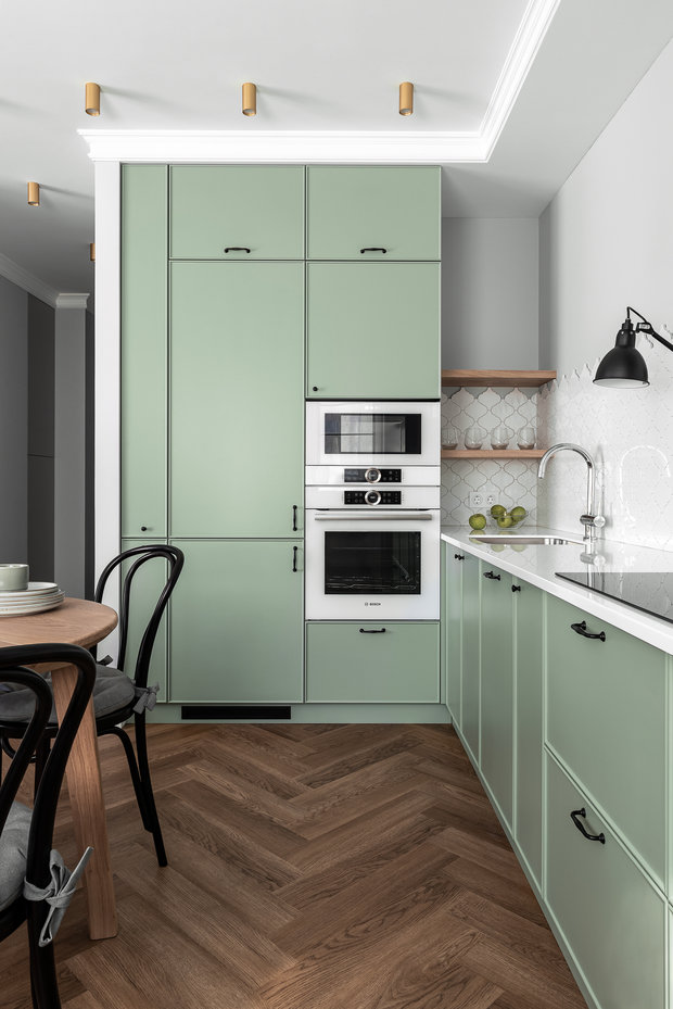 Фото из портфолио Квартира с кухней цвета шалфея – фотографии дизайна интерьеров на INMYROOM