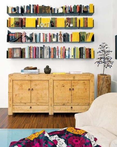 Фотография: Гостиная в стиле Эко, Эклектика, Декор интерьера, Дом, Антиквариат, Дома и квартиры, Стена, Мадрид – фото на INMYROOM