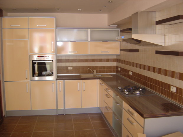 Фото из портфолио Наши кухни – фотографии дизайна интерьеров на INMYROOM