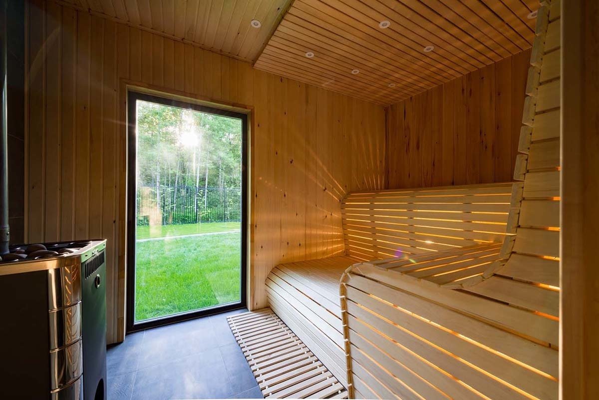 Фото из портфолио Баня из клееного бруса 195 м2 – фотографии дизайна интерьеров на INMYROOM Фото из портфолио Баня из клееного бруса 195 м2 – фотографии дизайна интерьеров на INMYROOM