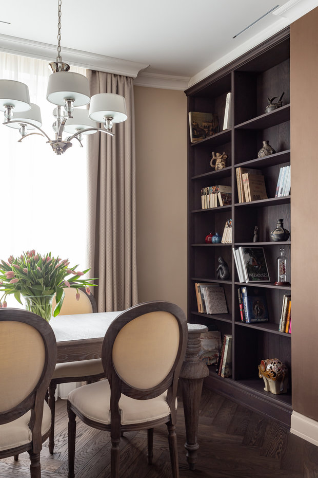 Фотография: Кухня и столовая в стиле Классический, Квартира, Проект недели, Москва, 3 комнаты, Более 90 метров, Ирина Межова – фото на INMYROOM