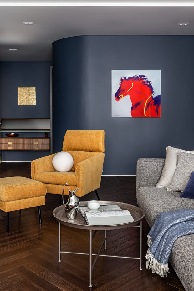 Фотография: Гостиная в стиле Современный, Эклектика, Квартира, Проект дня, Москва, 4 и больше, Более 90 метров, Монолитно-кирпичный, Анастасия Федоровская – фото на INMYROOM