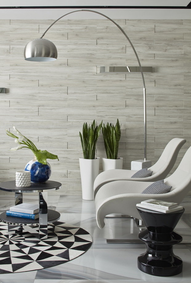 Фотография: Гостиная в стиле Современный, Хай-тек, Квартира, Проект недели, Москва, Монолитный дом, 4 и больше, Более 90 метров, Иван Поздняков – фото на INMYROOM