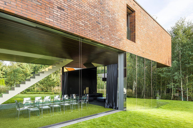 Фото из портфолио Дом, растворившийся в саду – фотографии дизайна интерьеров на INMYROOM