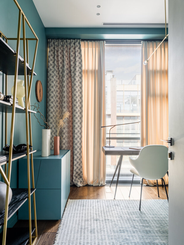 Фотография: Кабинет в стиле Современный, Эклектика, Лофт, Проект недели, Дом и дача, Новая Москва, Московская область, Таунхаус, 4 и больше, Более 90 метров, Инна Кулаченко – фото на INMYROOM