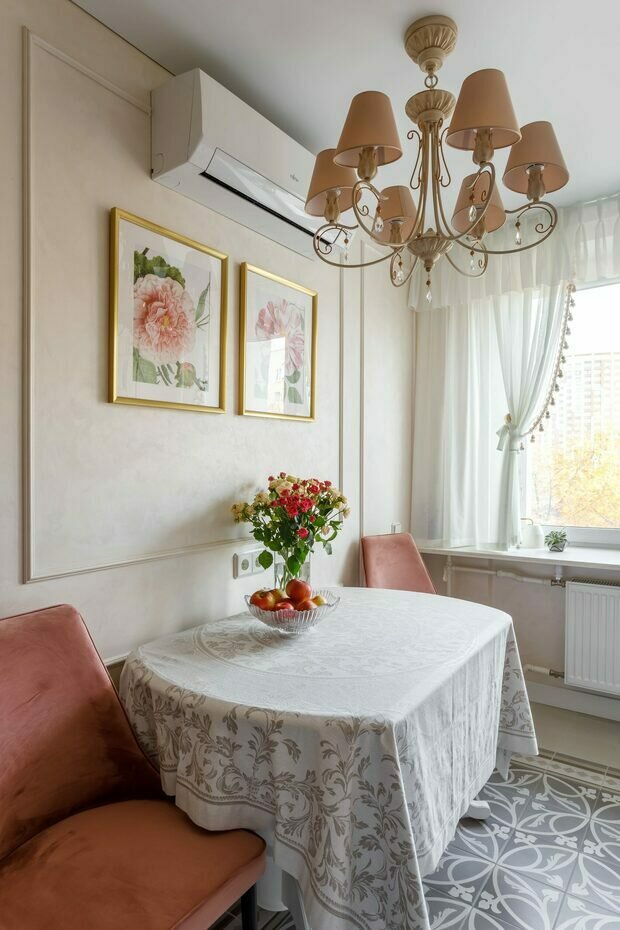 Фотография: Кухня и столовая в стиле Прованс и Кантри, Малогабаритная квартира, Квартира, Проект недели, Москва, 1 комната, до 40 метров, Полина Лебедева – фото на INMYROOM