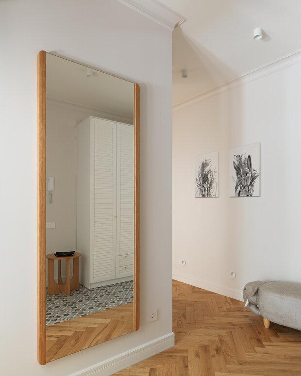 Фотография: Прихожая в стиле Скандинавский, Современный, Квартира, Проект дня, 3 комнаты, 60-90 метров, Анастасия Заркуа, Санкт-Петербруг, фото интерьера, дизайн интерьера фото – фото на INMYROOM