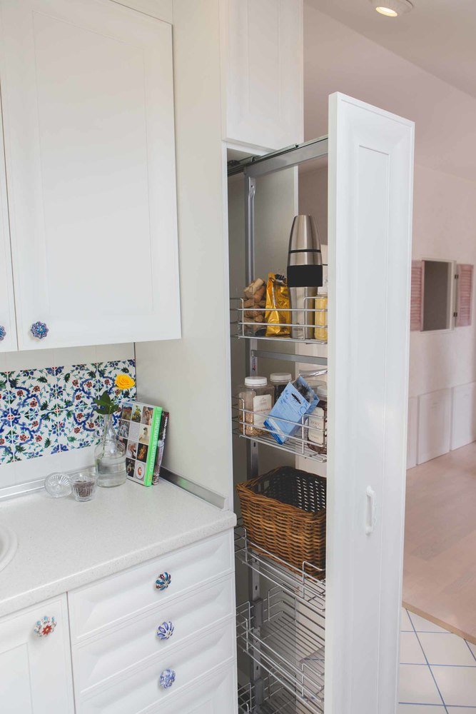 Фотография: Балкон в стиле Прованс и Кантри, Классический, Эклектика, Квартира, Украина, Планировки, Декор, Мебель и свет, Белый, Проект недели, Бежевый, Серый, Розовый, Голубой, Бирюзовый, Коричневый, Киев, ИКЕА, перепланировка однокомнатной квартиры, Sadolin, Butlers, Befag, N&B light, AGT, Wannabe Decor, Tektura Ornamentals, Sandudd white secrets, Art De Vivre, Ирина Мануковская, Art De Vivre, Smart Design Studio, квартира в мансарде – фото на INMYROOM Фотография: Балкон в стиле Прованс и Кантри, Классический, Эклектика, Квартира, Украина, Планировки, Декор, Мебель и свет, Белый, Проект недели, Бежевый, Серый, Розовый, Голубой, Бирюзовый, Коричневый, Киев, ИКЕА, перепланировка однокомнатной квартиры, Sadolin, Butlers, Befag, N&B light, AGT, Wannabe Decor, Tektura Ornamentals, Sandudd white secrets, Art De Vivre, Ирина Мануковская, Art De Vivre, Smart Design Studio, квартира в мансарде – фото на INMYROOM