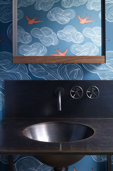 Фотография: Ванная в стиле Прованс и Кантри, Детская, Эклектика, Квартира, Дома и квартиры, Нью-Йорк – фото на INMYROOM