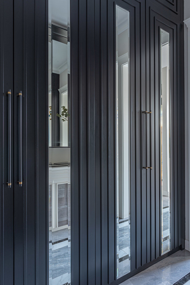 Фотография: Прихожая в стиле Классический, Современный, Дом, Проект недели, Дом и дача, Московская область, 4 и больше, Более 90 метров, Екатерина Реброва – фото на INMYROOM Фотография: Прихожая в стиле Классический, Современный, Дом, Проект недели, Дом и дача, Московская область, 4 и больше, Более 90 метров, Екатерина Реброва – фото на INMYROOM