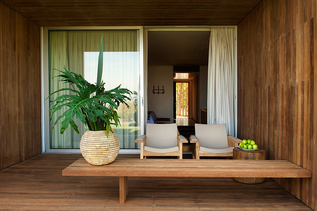 Фотография: Балкон, Терраса в стиле Прованс и Кантри, Современный, Декор интерьера, Дома и квартиры, Городские места, Отель, Проект недели – фото на INMYROOM