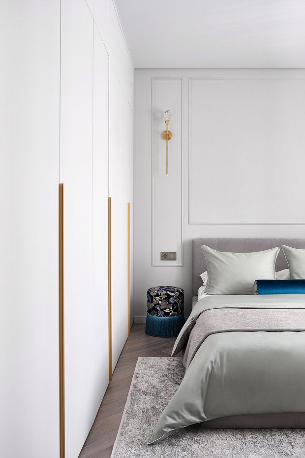 Фотография: Спальня в стиле Современный, Малогабаритная квартира, Квартира, Проект дня, Пермь, Монолитный дом, 2 комнаты, до 40 метров, современный с элементами классики и минимализмом, Арина Гринберг – фото на INMYROOM