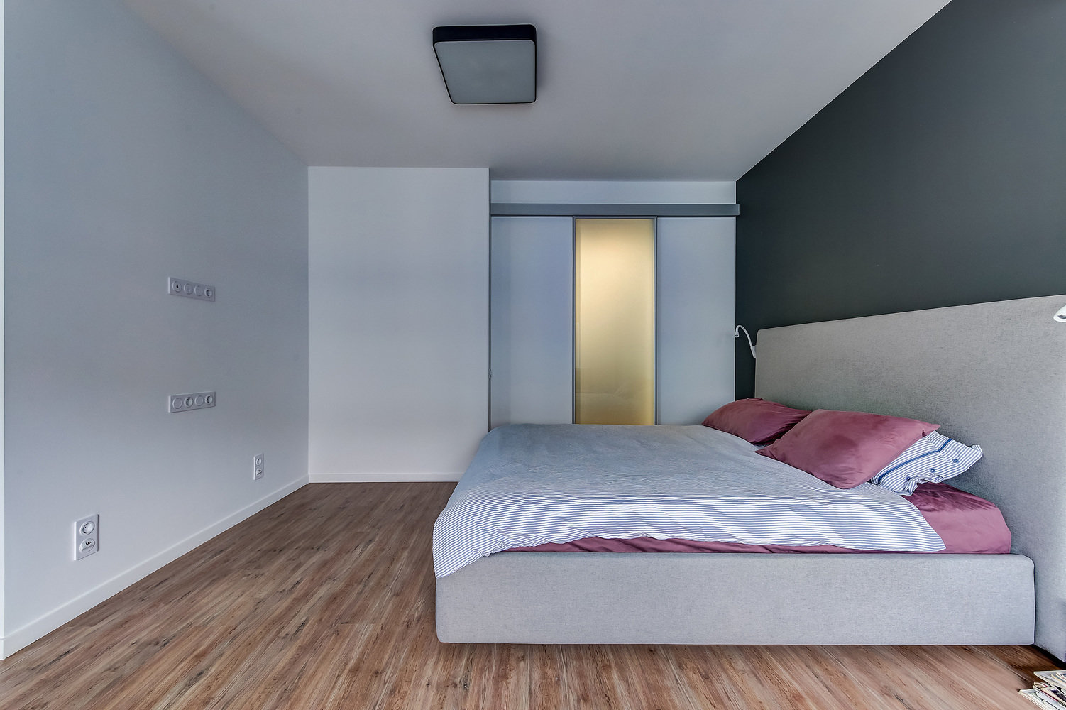 Фото из портфолио Ремонт 1 комнатной квартиры для брутального мужчины – фотографии дизайна интерьеров на INMYROOM Фото из портфолио Ремонт 1 комнатной квартиры для брутального мужчины – фотографии дизайна интерьеров на INMYROOM