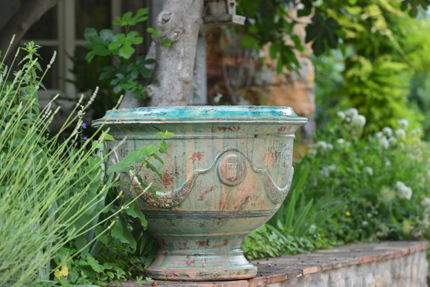 Фотография: в стиле Прованс и Кантри, Ландшафт, Терраса, Стиль жизни, Москва – фото на INMYROOM Фотография: в стиле Прованс и Кантри, Ландшафт, Терраса, Стиль жизни, Москва – фото на INMYROOM