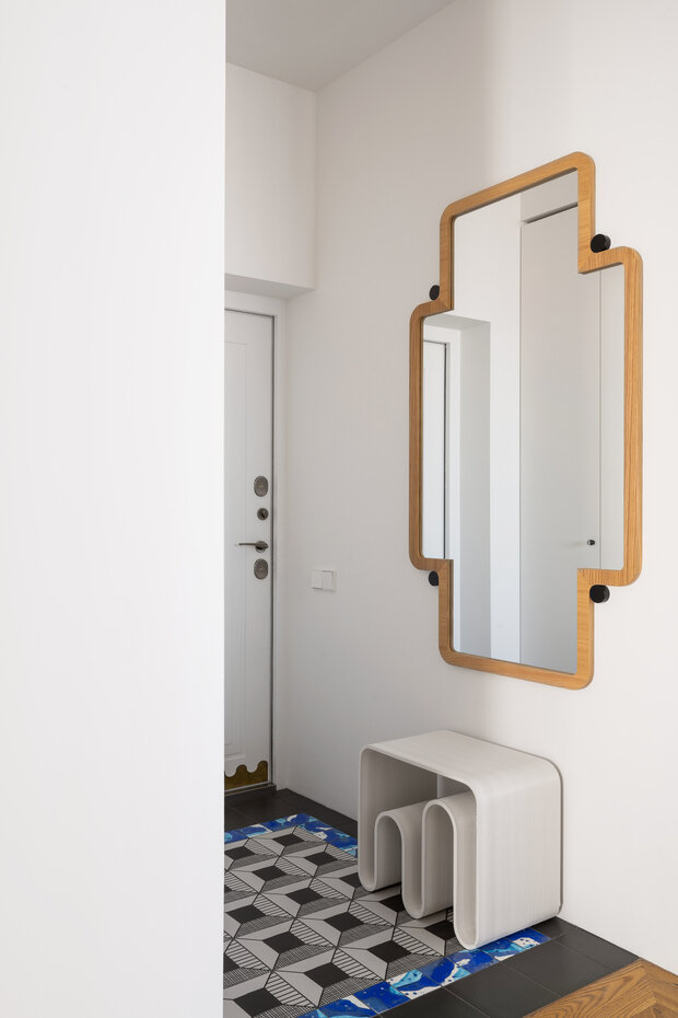 Фотография: Прихожая в стиле Современный, Квартира, Проект дня, Москва, 3 комнаты, Более 90 метров, минимализм, современный, фото интерьера, дизайн интерьера фото, винтаж/ретро, Валерия Разумова – фото на INMYROOM