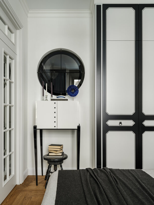 Фотография: Спальня в стиле Скандинавский, Эклектика, Винтажный, Классический, Малогабаритная квартира, Квартира, Проект дня, Москва, 1 комната, до 40 метров, Ольга Петрова-Подольская – фото на INMYROOM