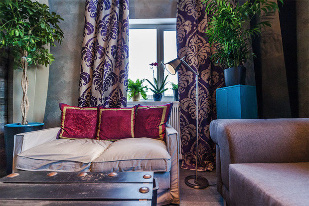 Фото из портфолио ГОСТИНАЯ С РЕЗНЫМ ПОТОЛКОМ – фотографии дизайна интерьеров на INMYROOM