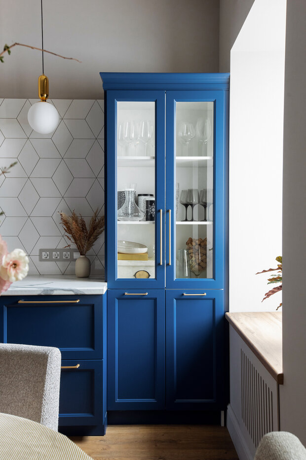 Фотография: Кухня и столовая в стиле Современный, Эклектика, Винтажный, Классический, Квартира, Проект дня, Кирпичный дом, 4 и больше, Более 90 метров, Ярославль, Валерия Долгих – фото на INMYROOM