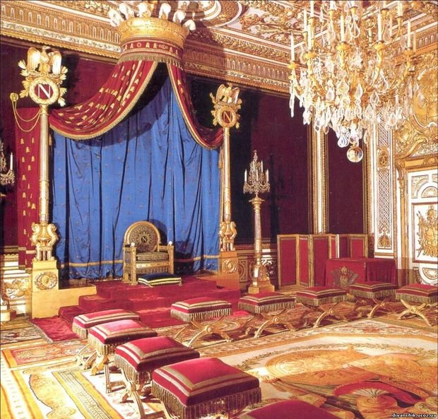 Фото из портфолио Ампир – фотографии дизайна интерьеров на INMYROOM