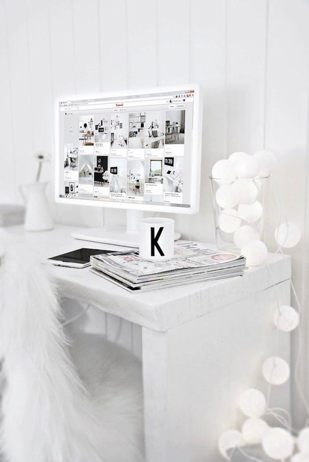 Фотография: Офис в стиле Скандинавский, Кабинет, Интерьер комнат – фото на INMYROOM