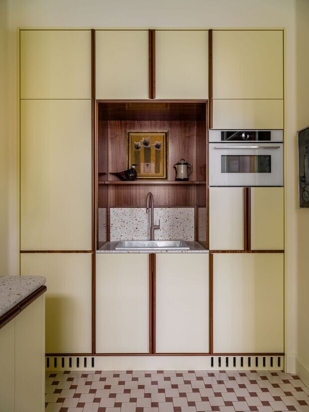 Фотография: Кухня и столовая в стиле Классический, Современный, Эклектика, Винтажный, Квартира, Проект дня, Кирпичный дом, 3 комнаты, Более 90 метров, Елена Учаева – фото на INMYROOM