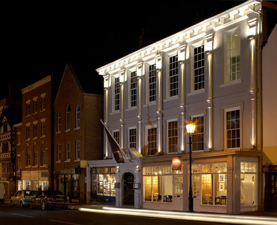 Фотография: Архитектура в стиле Классический, Современный – фото на INMYROOM