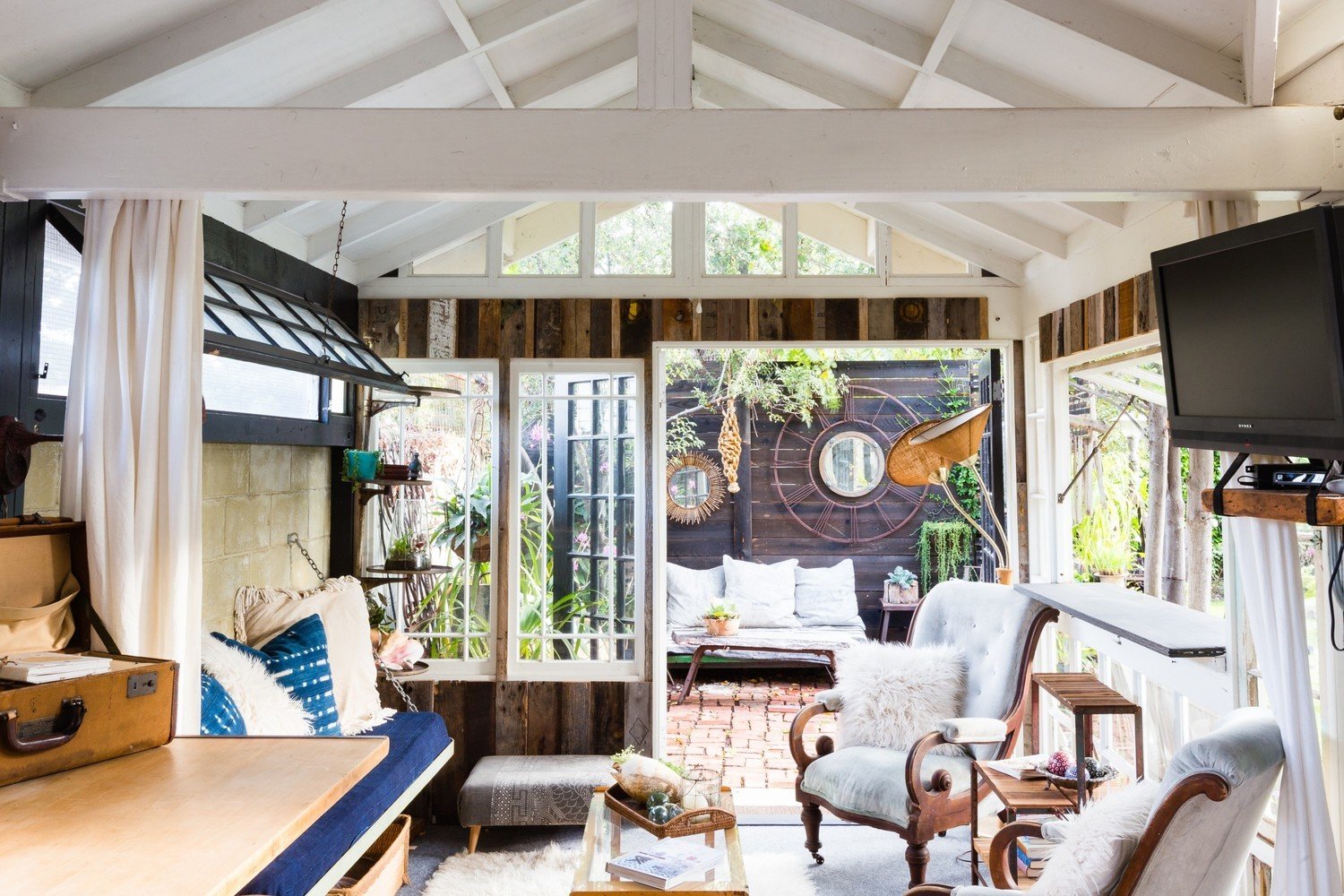 Атмосферный гостевой домик в Венеции (от 9 812 рублей/ночь) Атмосферный гостевой домик в Венеции (от 9 812 рублей/ночь)