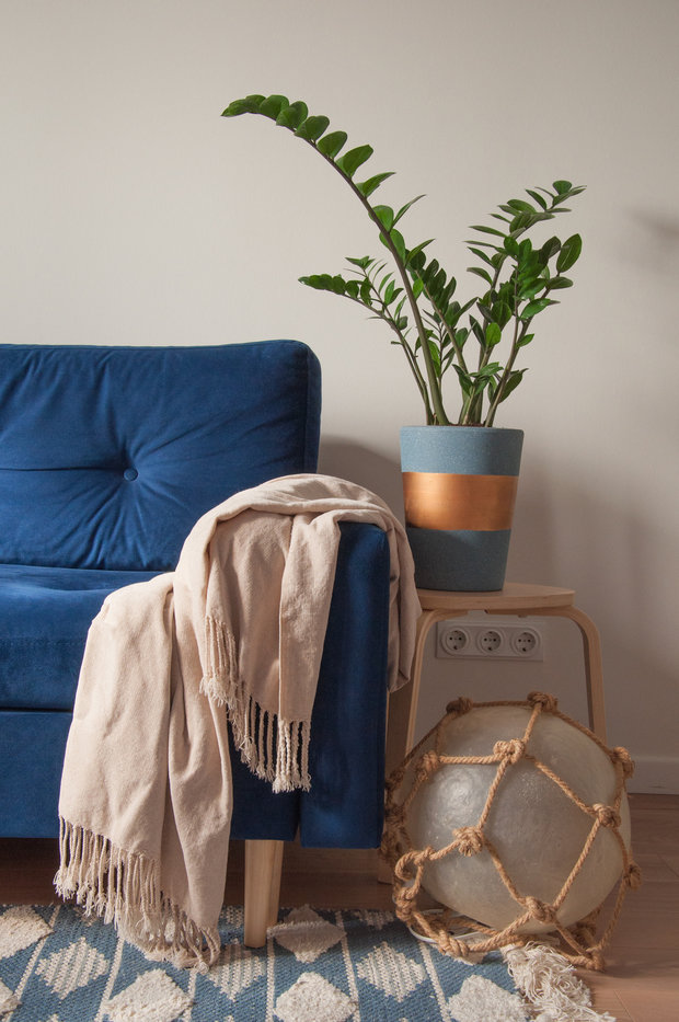 Фотография: Гостиная в стиле Современный, Минимализм, Квартира, Проект недели, Москва, 2 комнаты, 40-60 метров, Анастасия Хмелевская – фото на INMYROOM