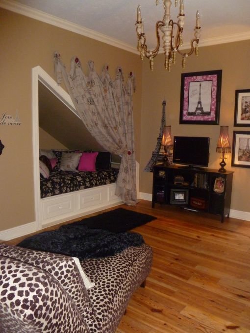 Фотография: Спальня в стиле Прованс и Кантри, Советы, Бежевый, Серый, Мебель-трансформер, кровать-трансформер, диван-кровать – фото на INMYROOM