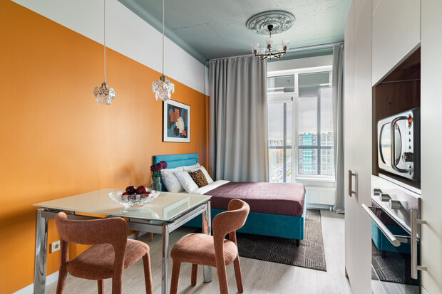 Фотография: Кухня и столовая в стиле Современный, Эклектика, Малогабаритная квартира, Квартира, Студия, Проект дня, Санкт-Петербург, до 40 метров, Александр Сенчугов – фото на INMYROOM