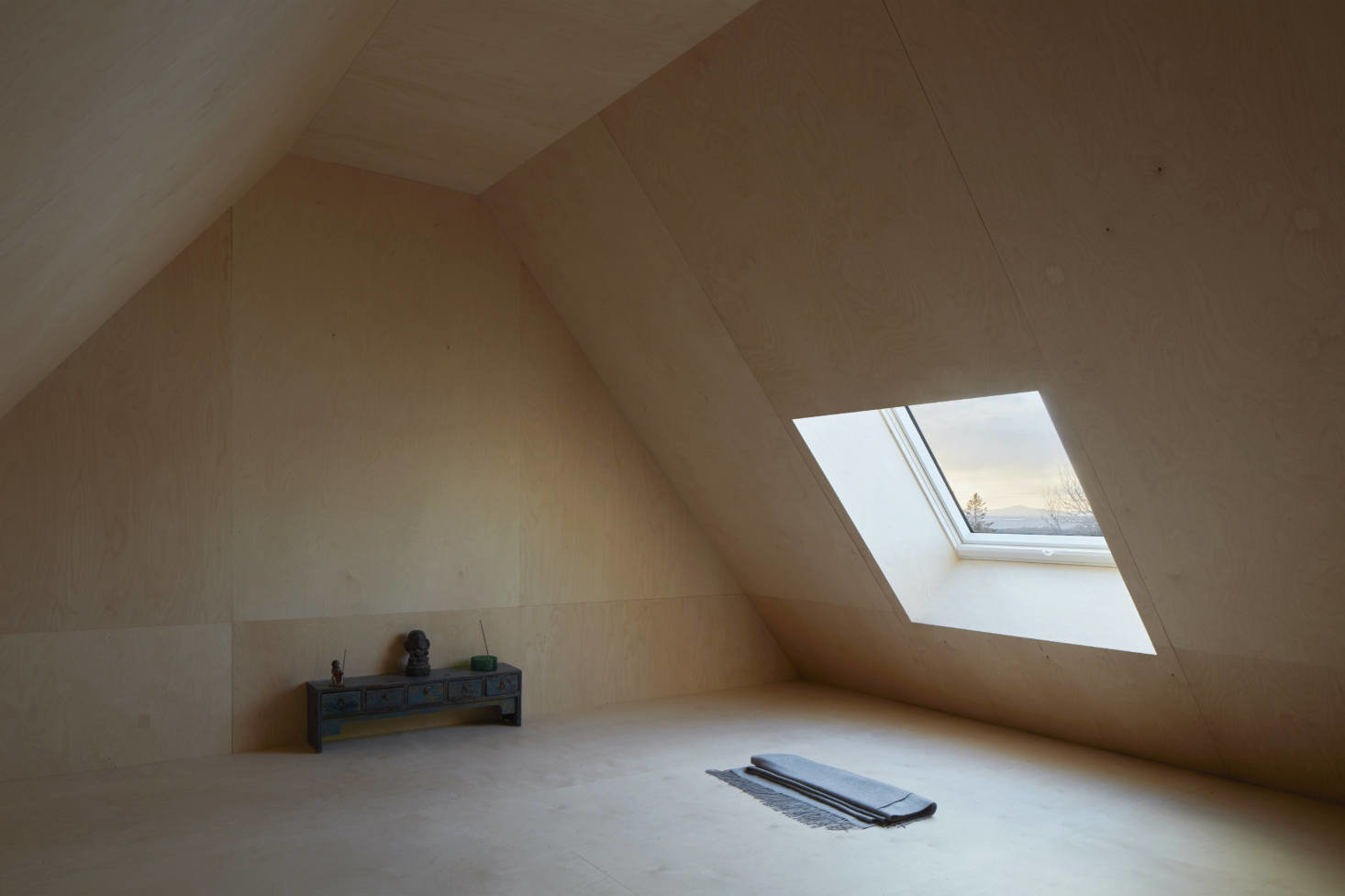 Фотография: в стиле , Современный, Дом, Белый, Минимализм, Серый, Дом и дача, Более 90 метров – фото на INMYROOM Фотография: в стиле , Современный, Дом, Белый, Минимализм, Серый, Дом и дача, Более 90 метров – фото на INMYROOM