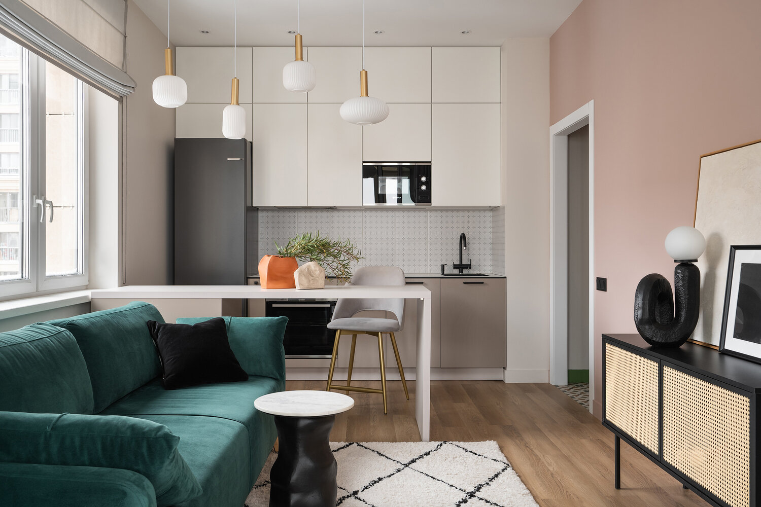 Фотография: Кухня и столовая в стиле Современный, Квартира, Проект недели, Москва, 2 комнаты, 40-60 метров, Мила Генч – фото на INMYROOM